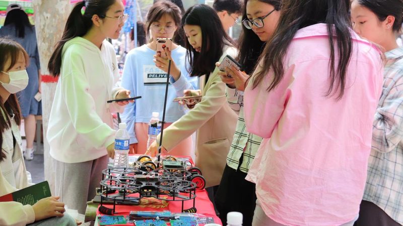 数字化转型的关键：如何选择靠谱的解决方案提供商**